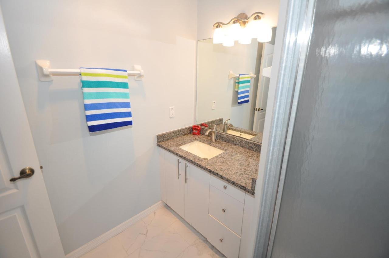 Sunset Bay Beautiful Pool Home - Bring Your Boat Or Jet Ski - Canal With Dock- Sleeps 10 - 4 Bd Palm Coast Exteriör bild